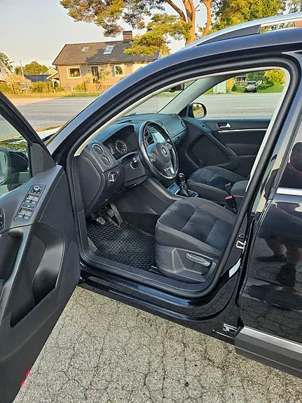 Volkswagen Tiguan 2012 photo 5