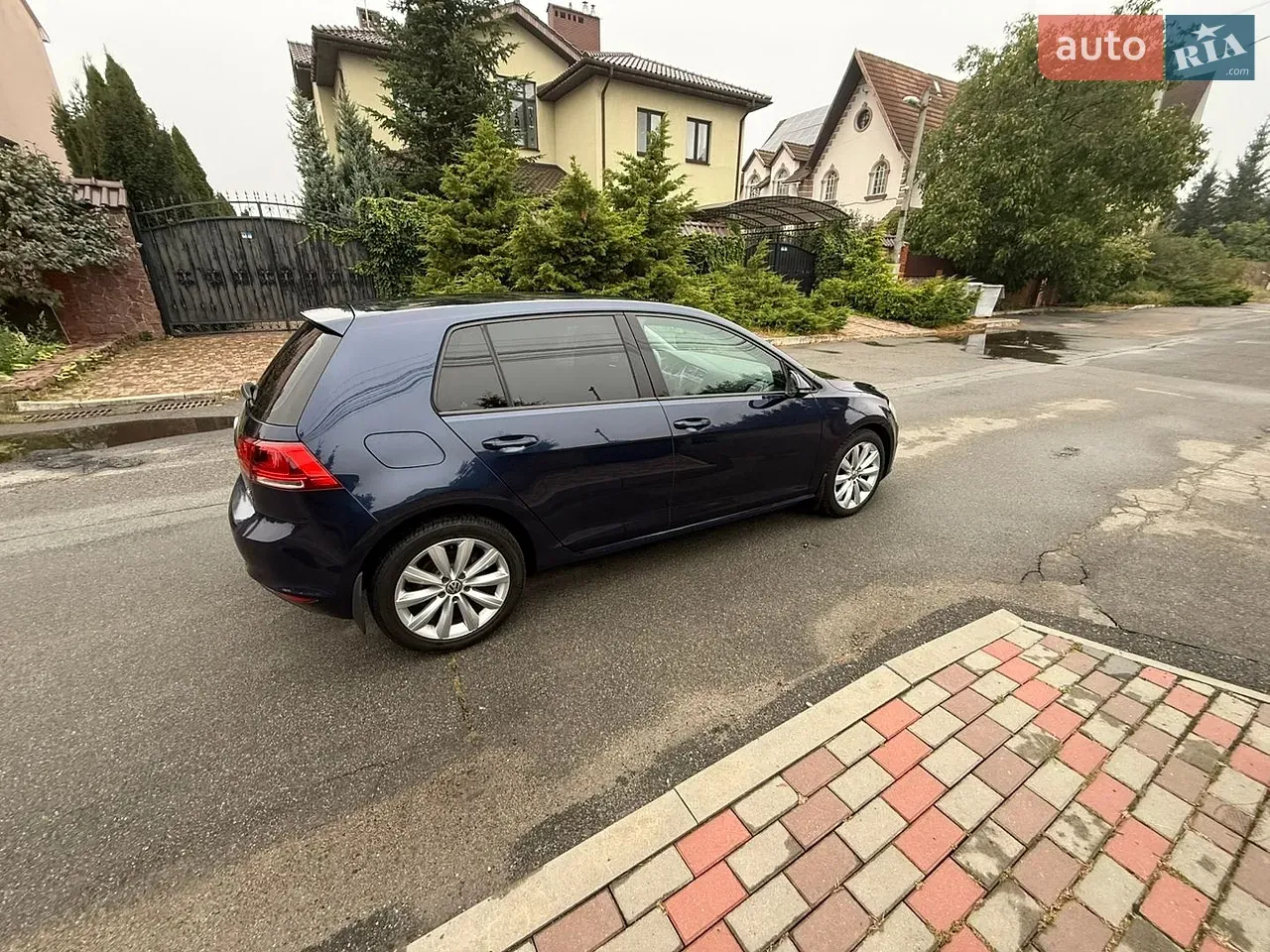 Volkswagen Golf 2012 photo 5