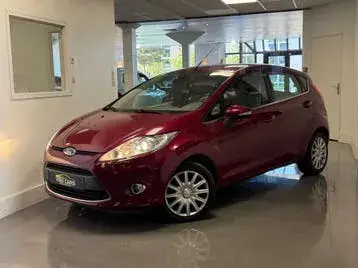 Ford Fiesta 2010 photo 2