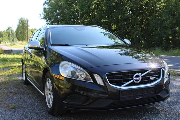 Volvo V60 2012 photo 3