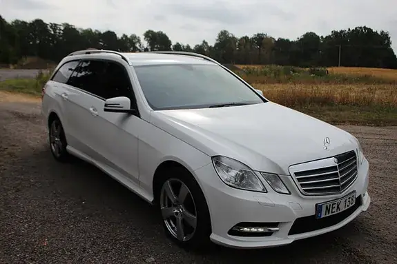 Mercedes-Benz E 200 2013 photo 3