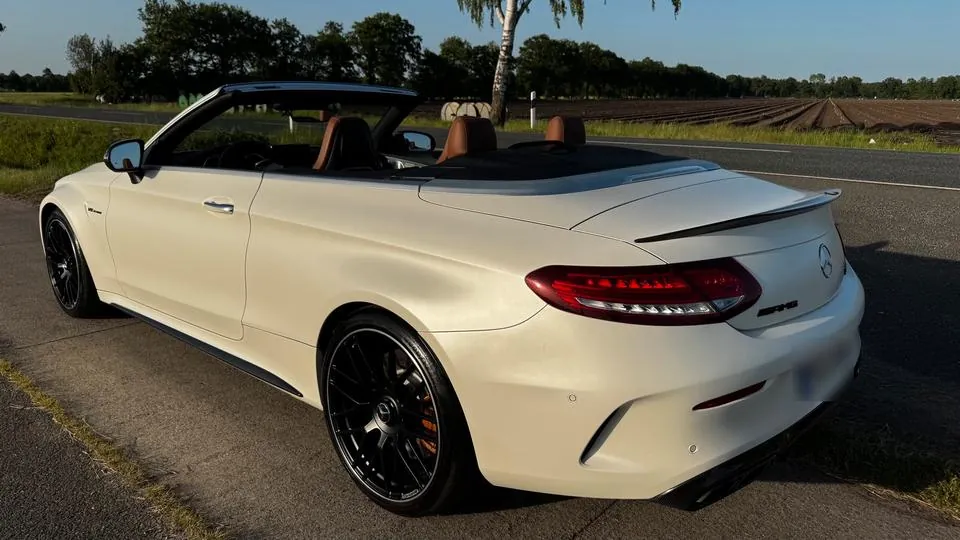 Mercedes-Benz C63S Amg