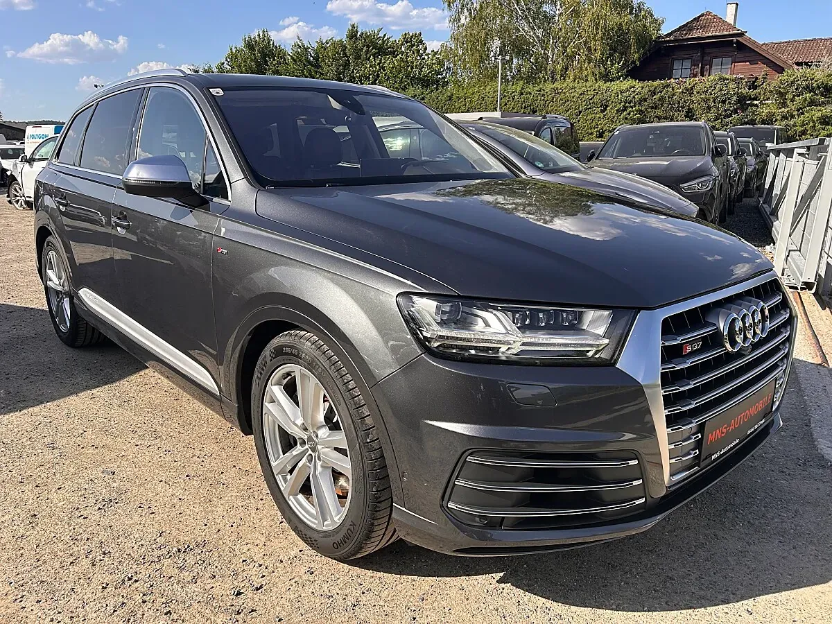 Audi Q7 2017 photo 3