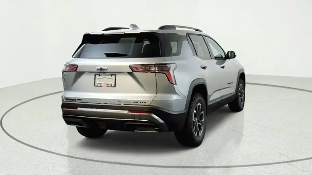 Chevrolet Equinox 2027 photo 3