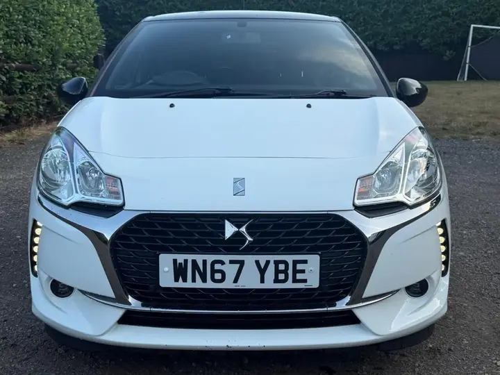DS Automobiles Ds 3 2017 photo 2