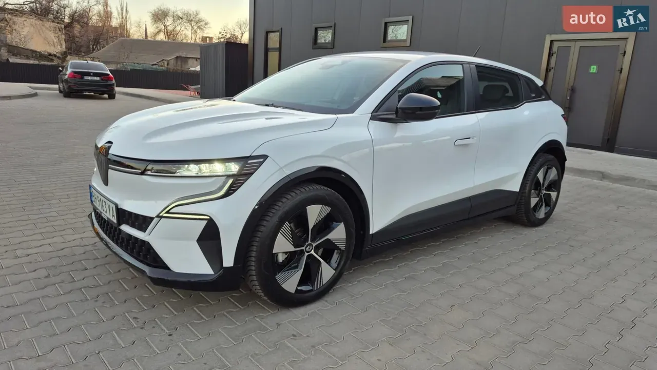 Renault Megane 2022 photo 2