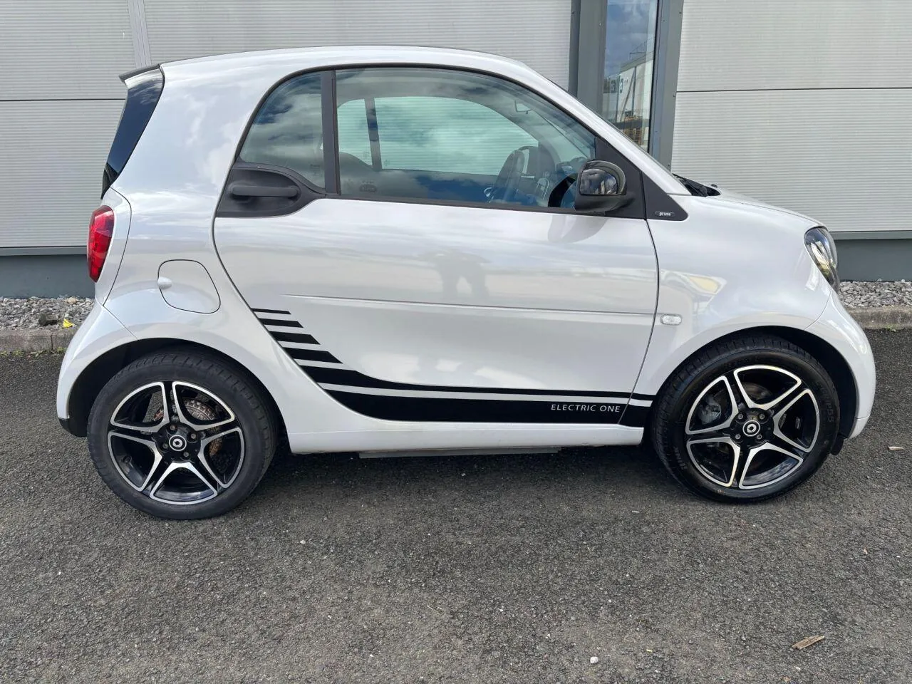Smart Fortwo 2017 photo 4