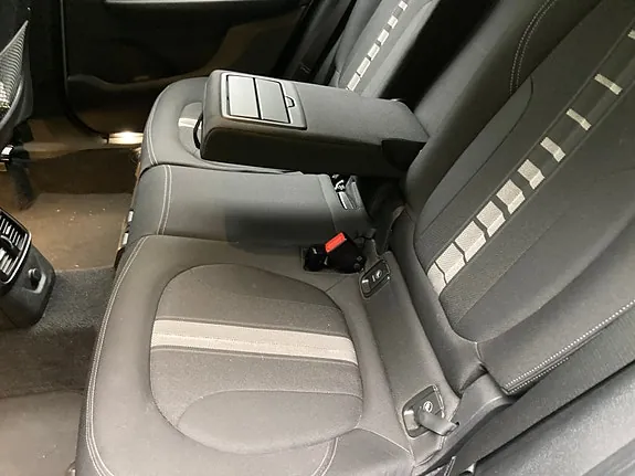 BMW 216D 2017 photo 4