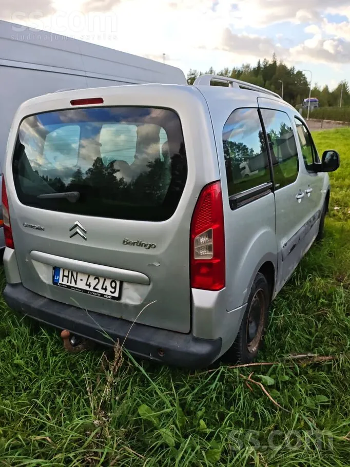 Citroen Berlingo 2010 photo 3