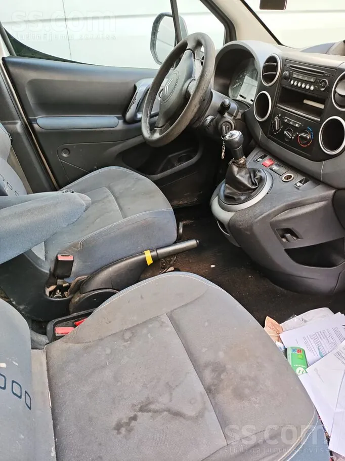 Citroen Berlingo 2010 photo 4