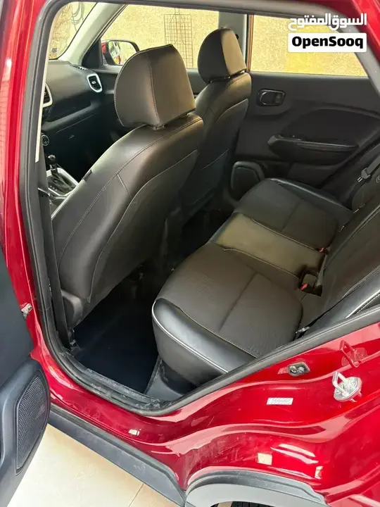 Hyundai Venue 2023 photo 4