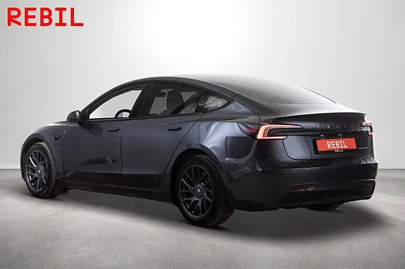 Tesla Model 3 2024 photo 5