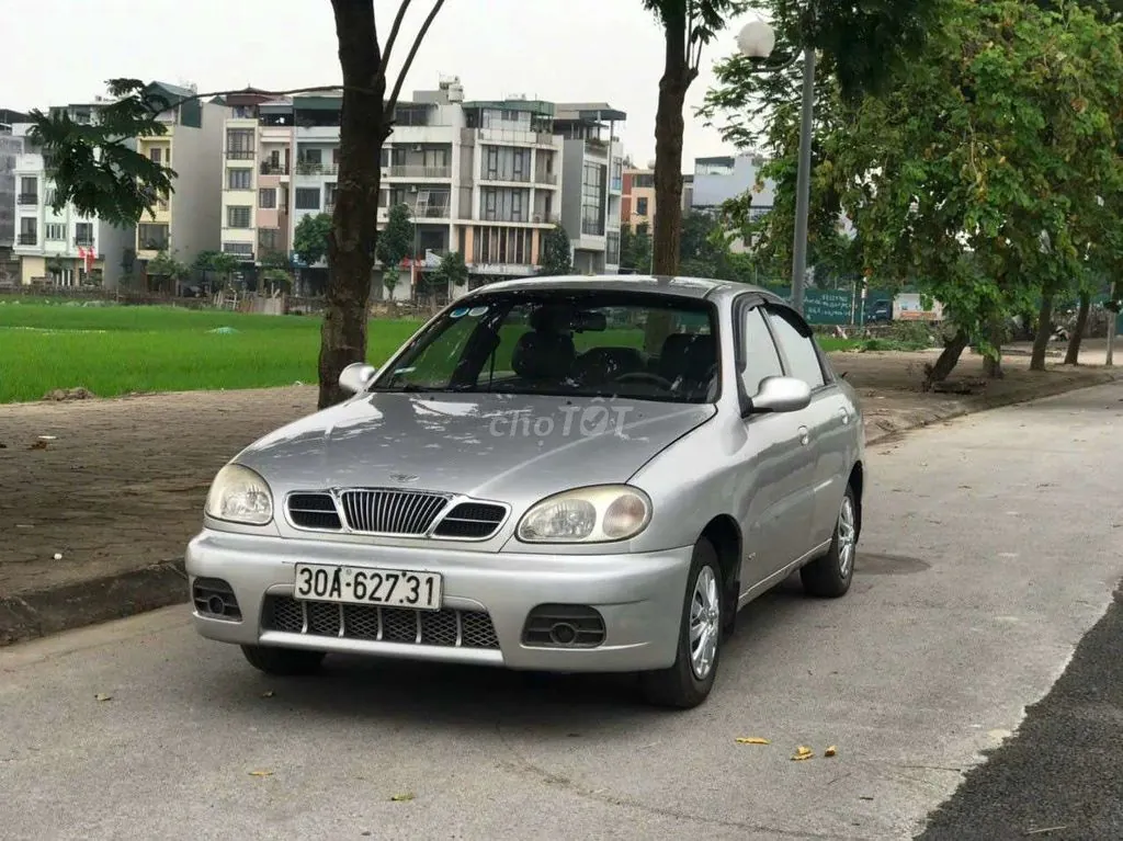 Daewoo Lanos 2004 photo 2