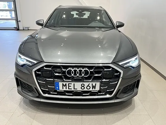 Audi A6 2025 photo 2