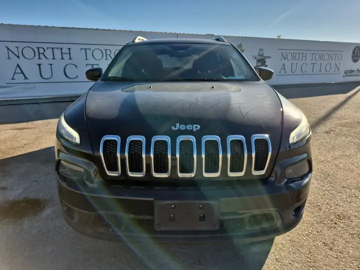 Jeep Cherokee 2016 photo 2