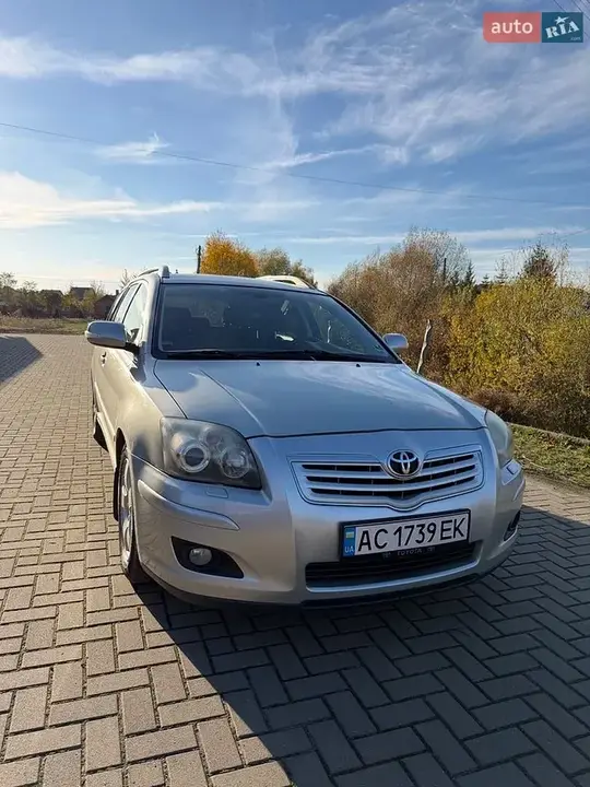 Toyota Avensis 2008 photo 2