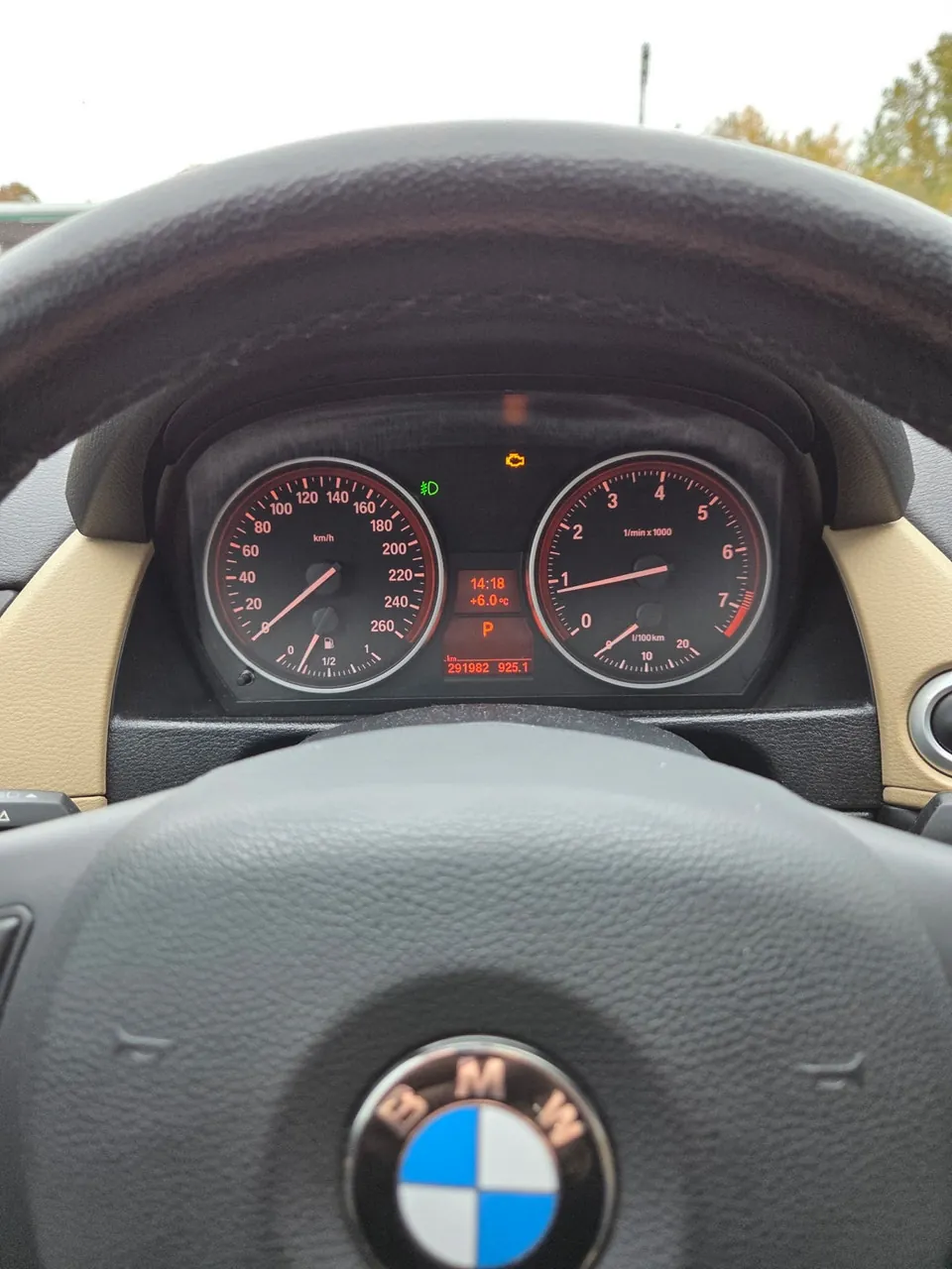BMW X1 2012 photo 3