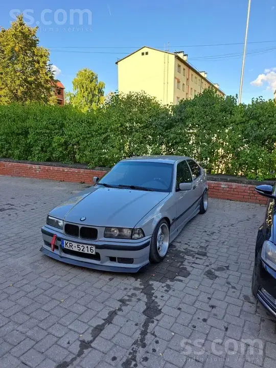 BMW 316 1996 photo 2