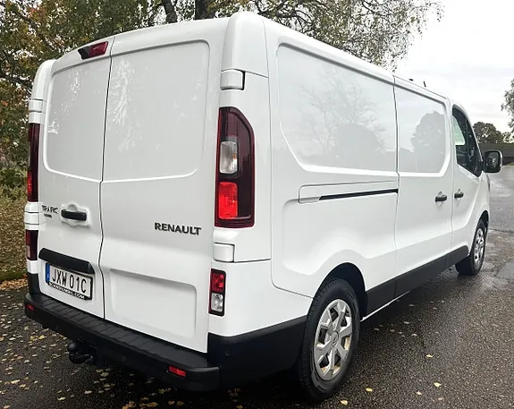 Renault Trafic 2023 photo 4