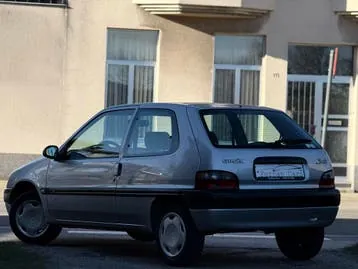 Citroen Saxo 1999 photo 3