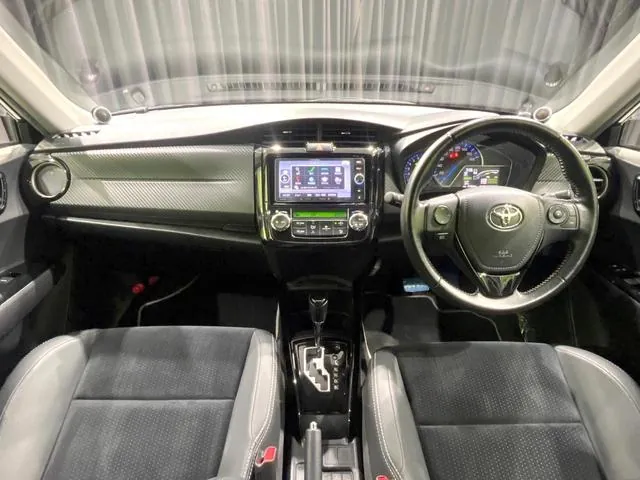 Toyota Corolla Hybrid G 2014 photo 2