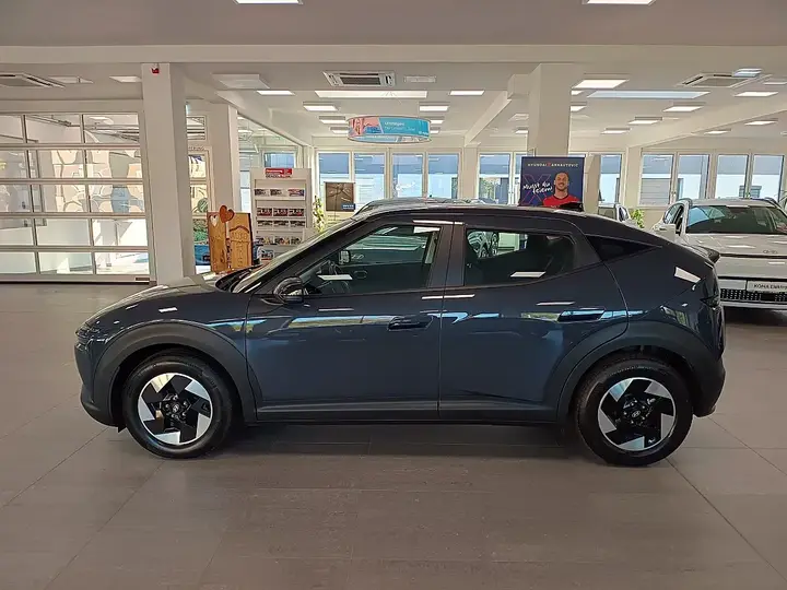 Hyundai Ioniq 3 photo 3