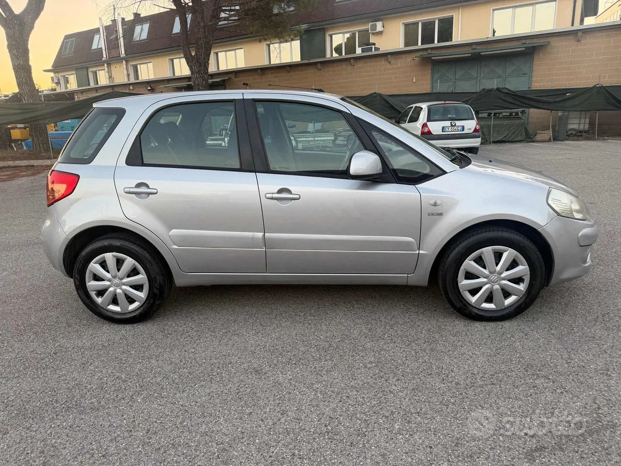 Suzuki Sx4 2008 photo 4