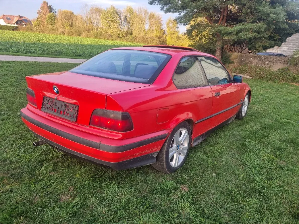 BMW 3 Series 1995 photo 3