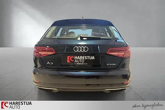 Audi A3 2017 photo 3