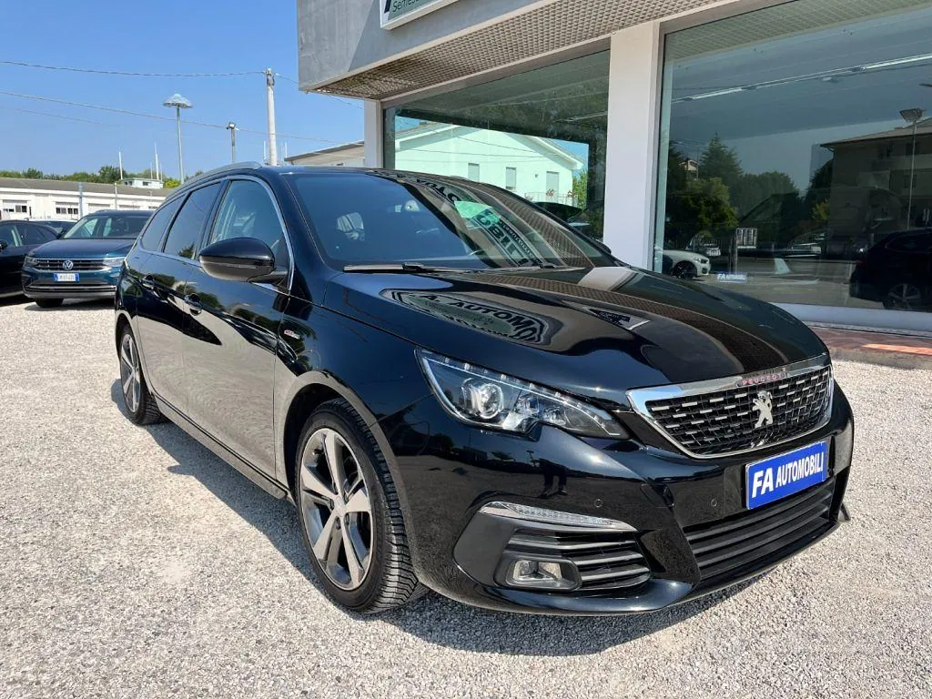 Peugeot 308 2020 photo 4