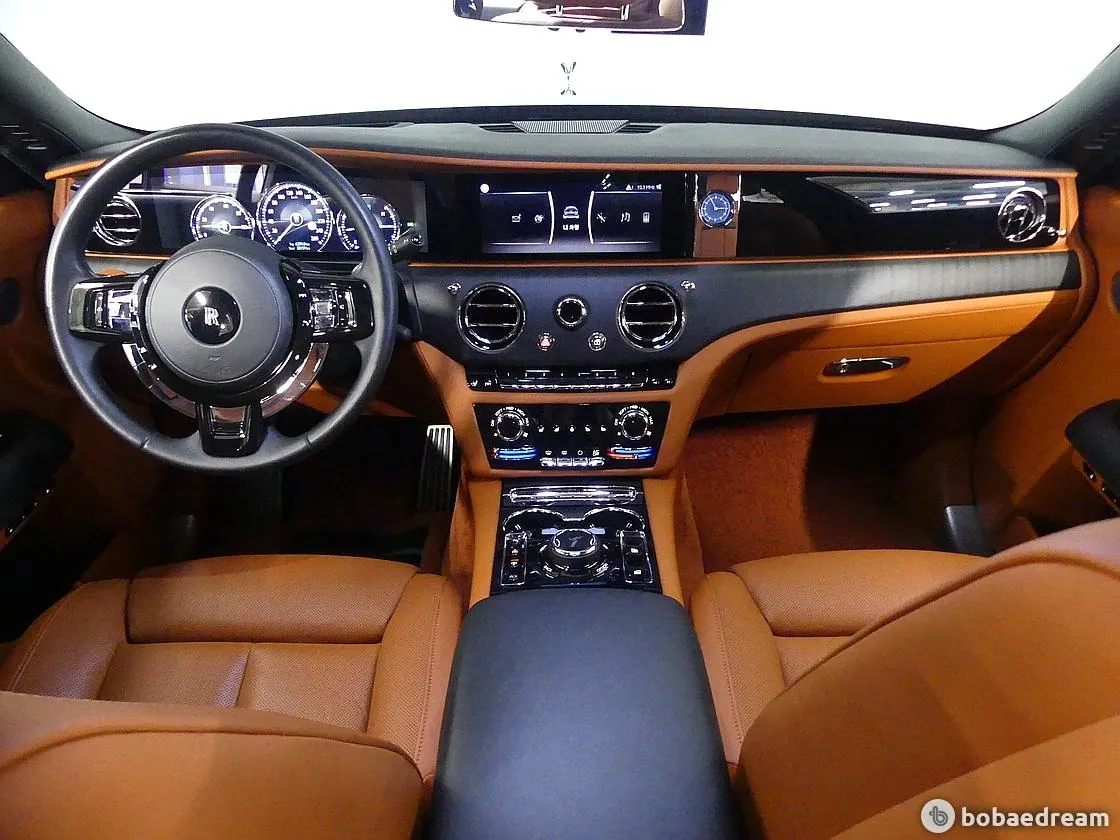 Rolls-Royce Ghost 2022 photo 4