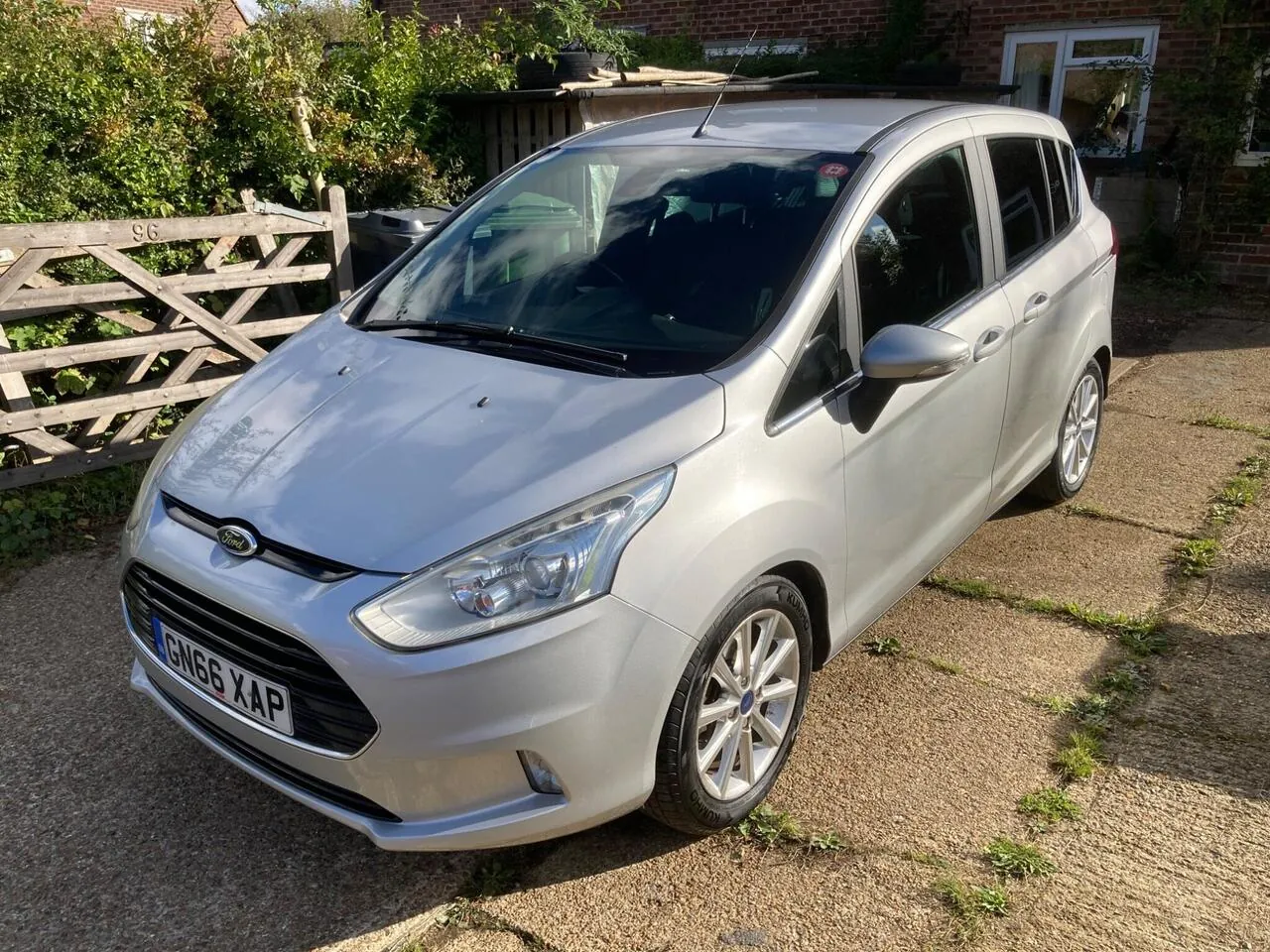 Ford B-Max 2016 photo 3