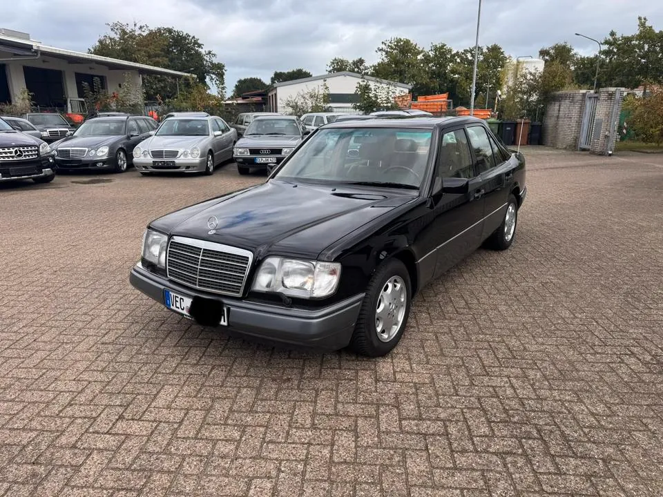 Mercedes-Benz E 420 W124