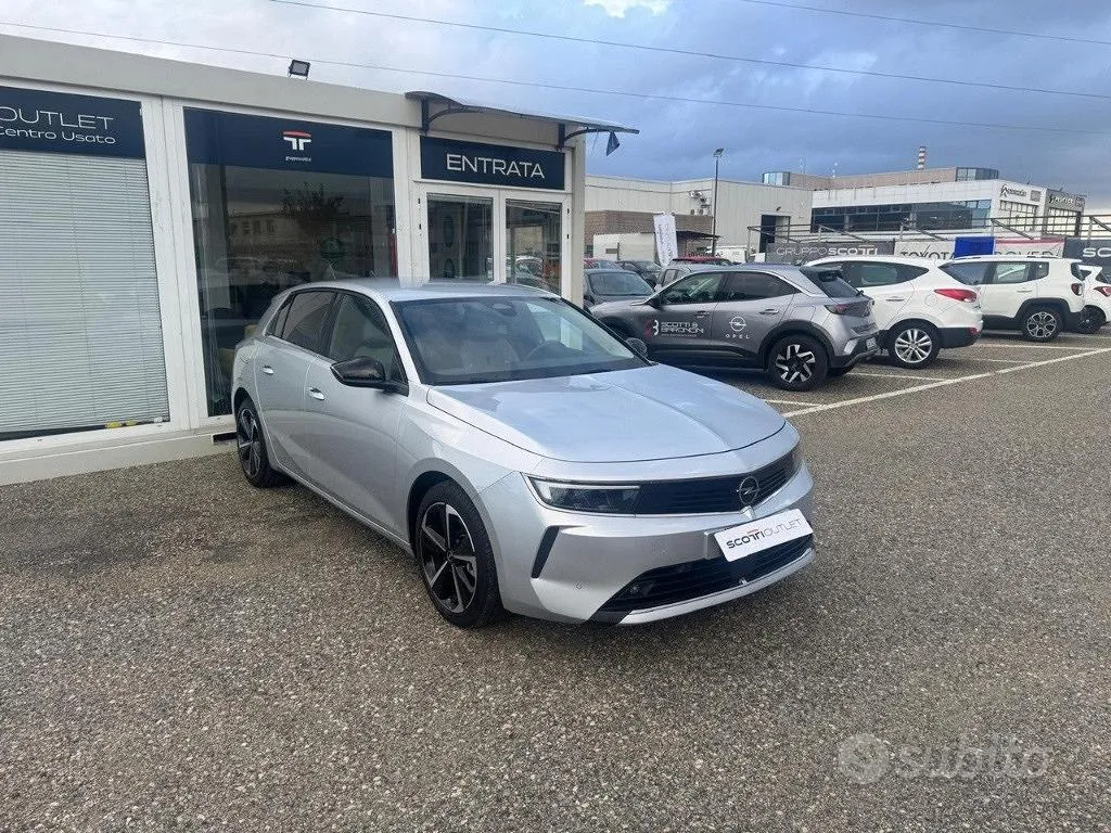 Opel Astra 2024 photo 3