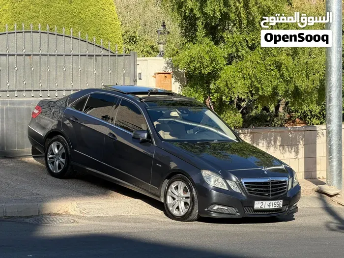Mercedes-Benz E-Class 2010 photo 2