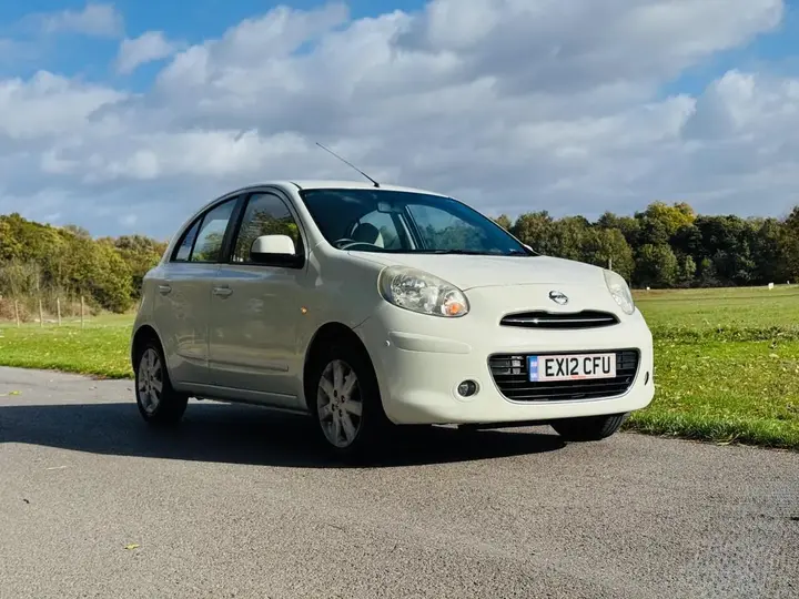 Nissan Micra 2012 photo 4