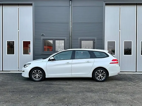 Peugeot 308 2014 photo 3