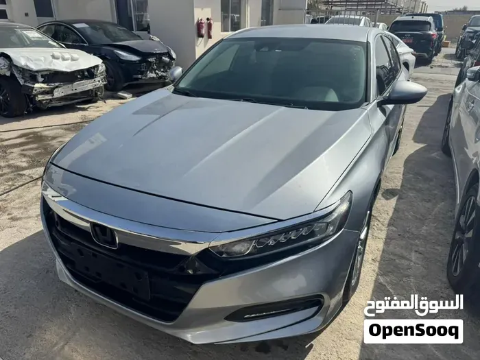 Honda Accord 2019 photo 2