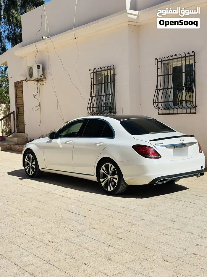 Mercedes-Benz C-Class 2016 photo 3