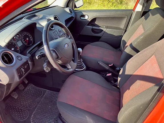 Ford Fiesta 2006 photo 5