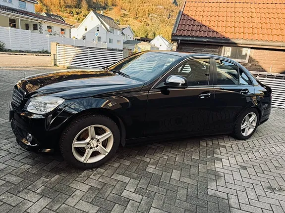Mercedes-Benz C180