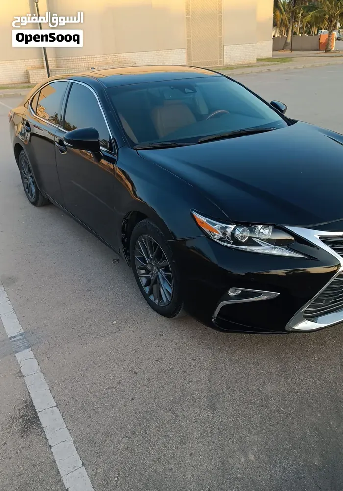 Lexus Es 350 2018 photo 2