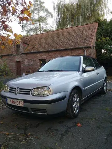 Volkswagen Golf 2001 photo 2