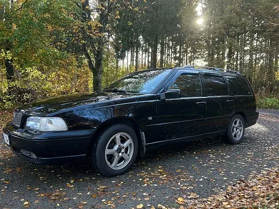 Volvo V70 2000 photo 3