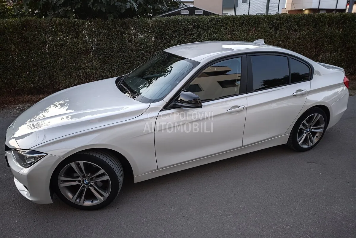BMW 320 2013 photo 2
