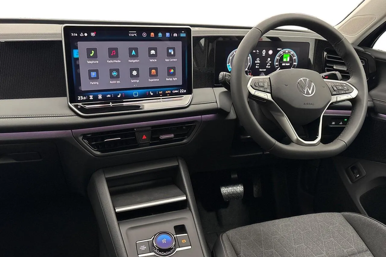 Volkswagen Tiguan 2026 photo 2
