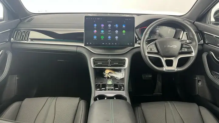 BYD Seal U 2026 photo 5