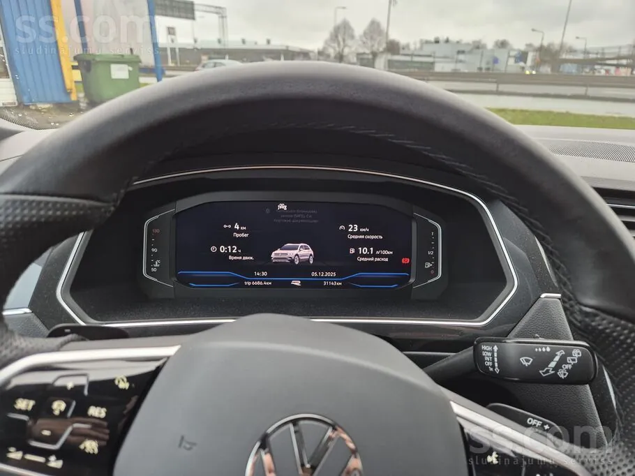 Volkswagen Tiguan 2023 photo 2