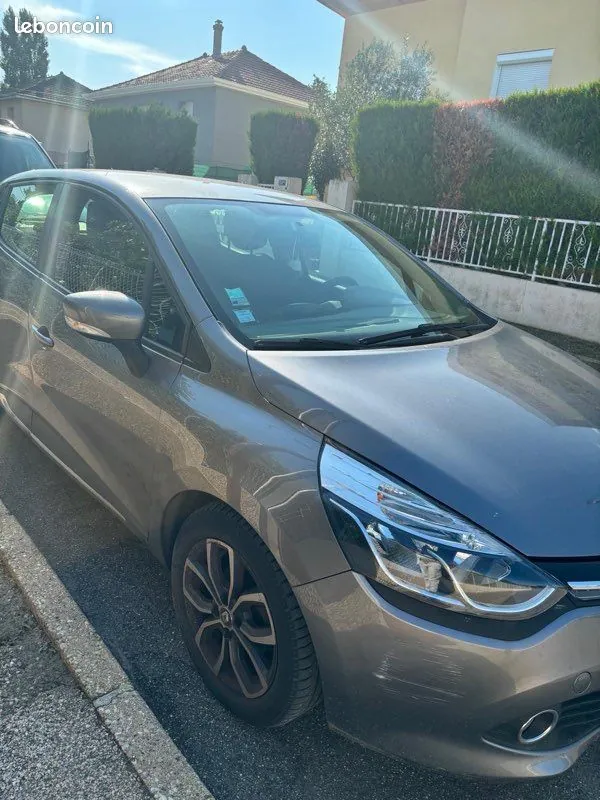 Renault Clio 2015 photo 3