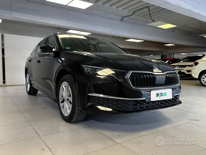 Skoda Octavia 2024 photo 5